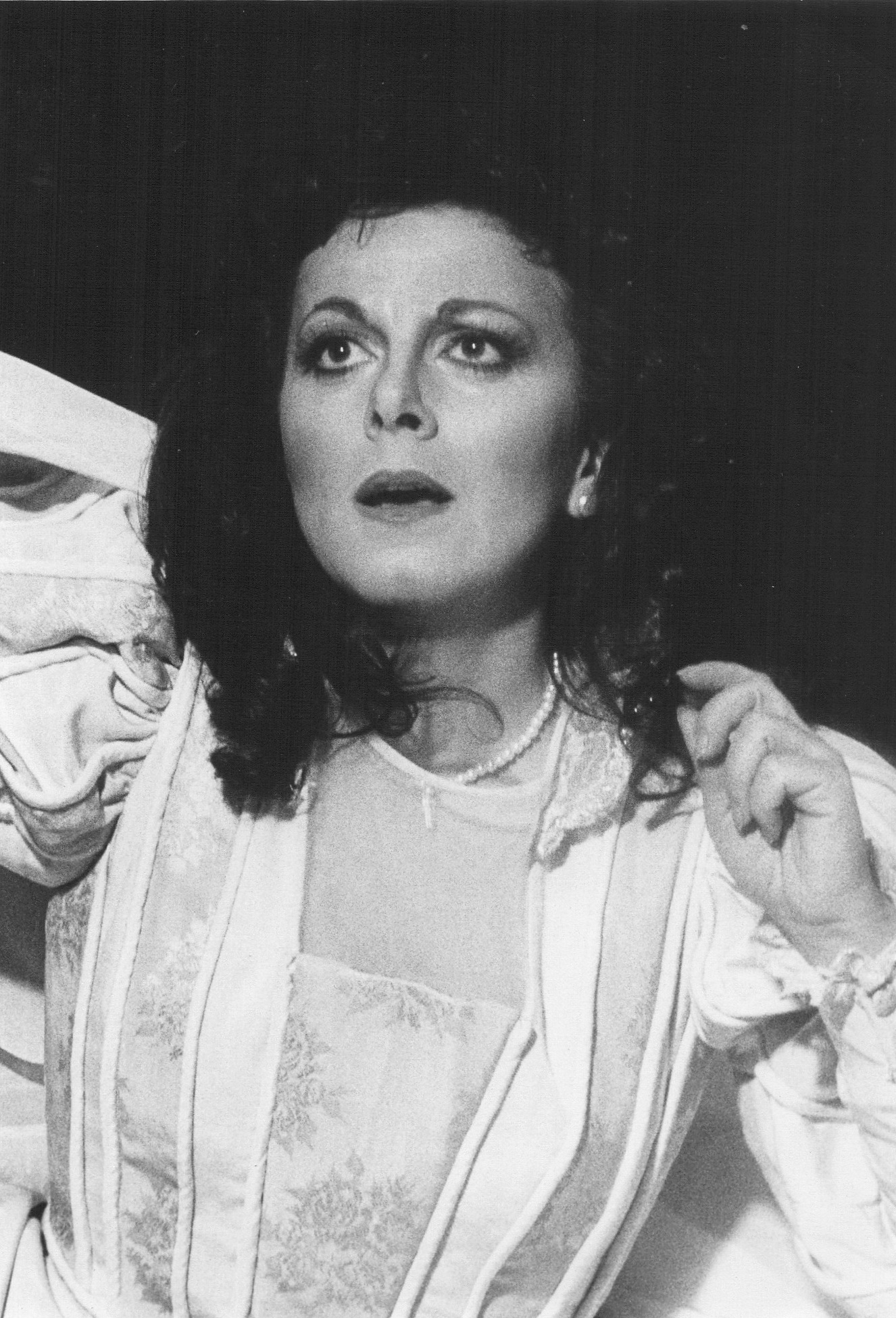 Denia Mazzola Gavazzeni inaugura L'Opera a Palazzo con Adriana Lecouvreur